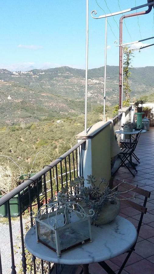 Villa Anna Torria Екстер'єр фото
